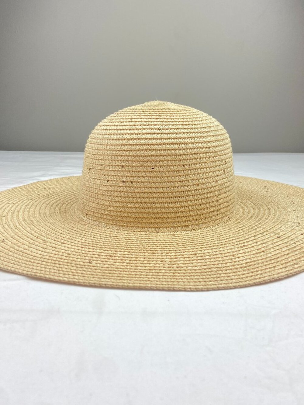 Mia & Tess 100% Paper Straw Hat With Small Gold Sequins One Size Fits All Floppy
